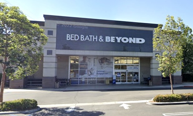 Costco wants to build a standalone gas station at the site of a shuttered Bed, Bath & Beyond store. (Source: Google Maps)